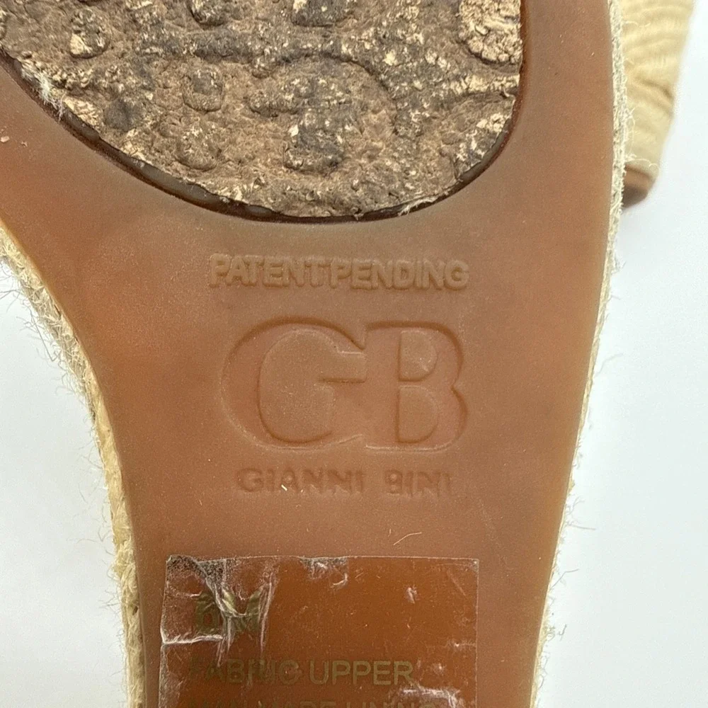 Gianni Bini Woman's Sand Gold Espadrille Crochet Wedge Sandals Size 6